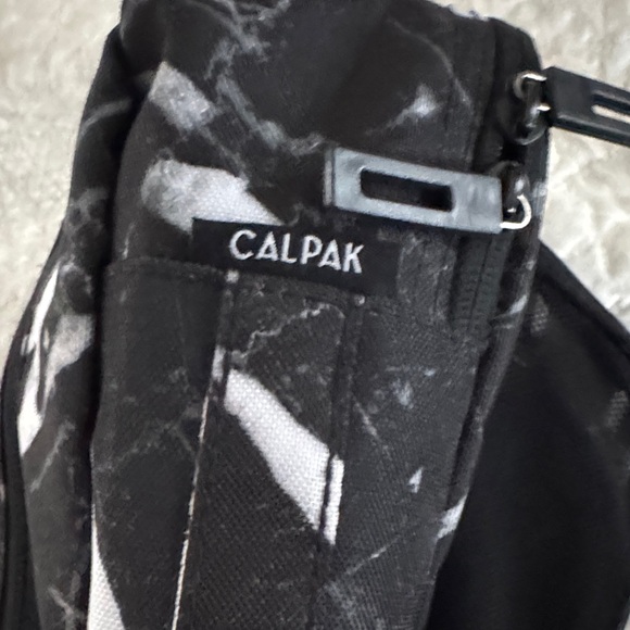 Calpak Black and White 5 piece Marble Travel Bag Set - Picture 2 of 5